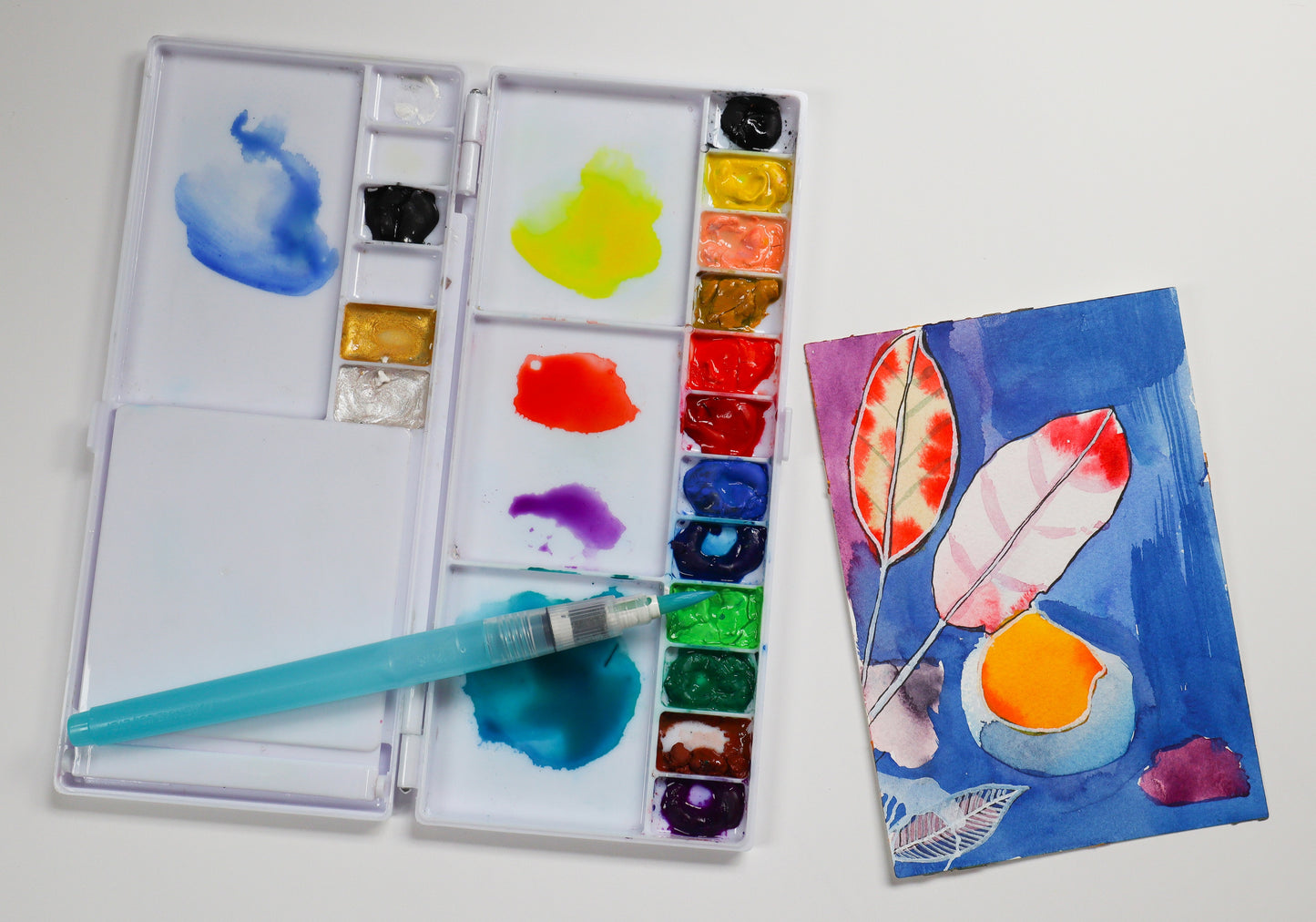 Yasutomo Folding Watercolor Palette-8 1/4" X 3 3/4"