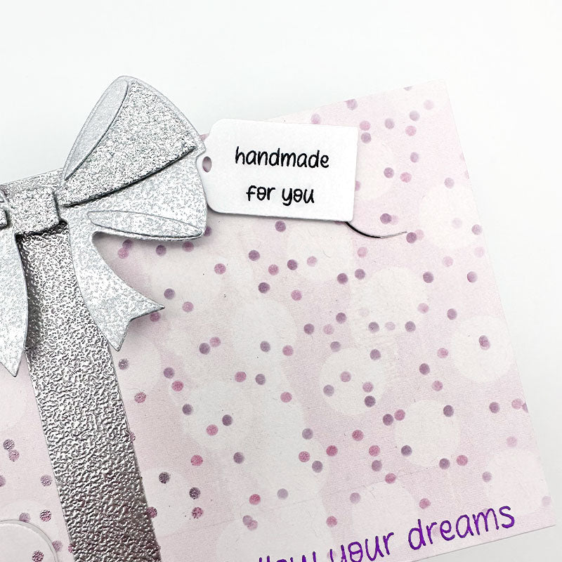 Gift Card Holder Die - With A Bow