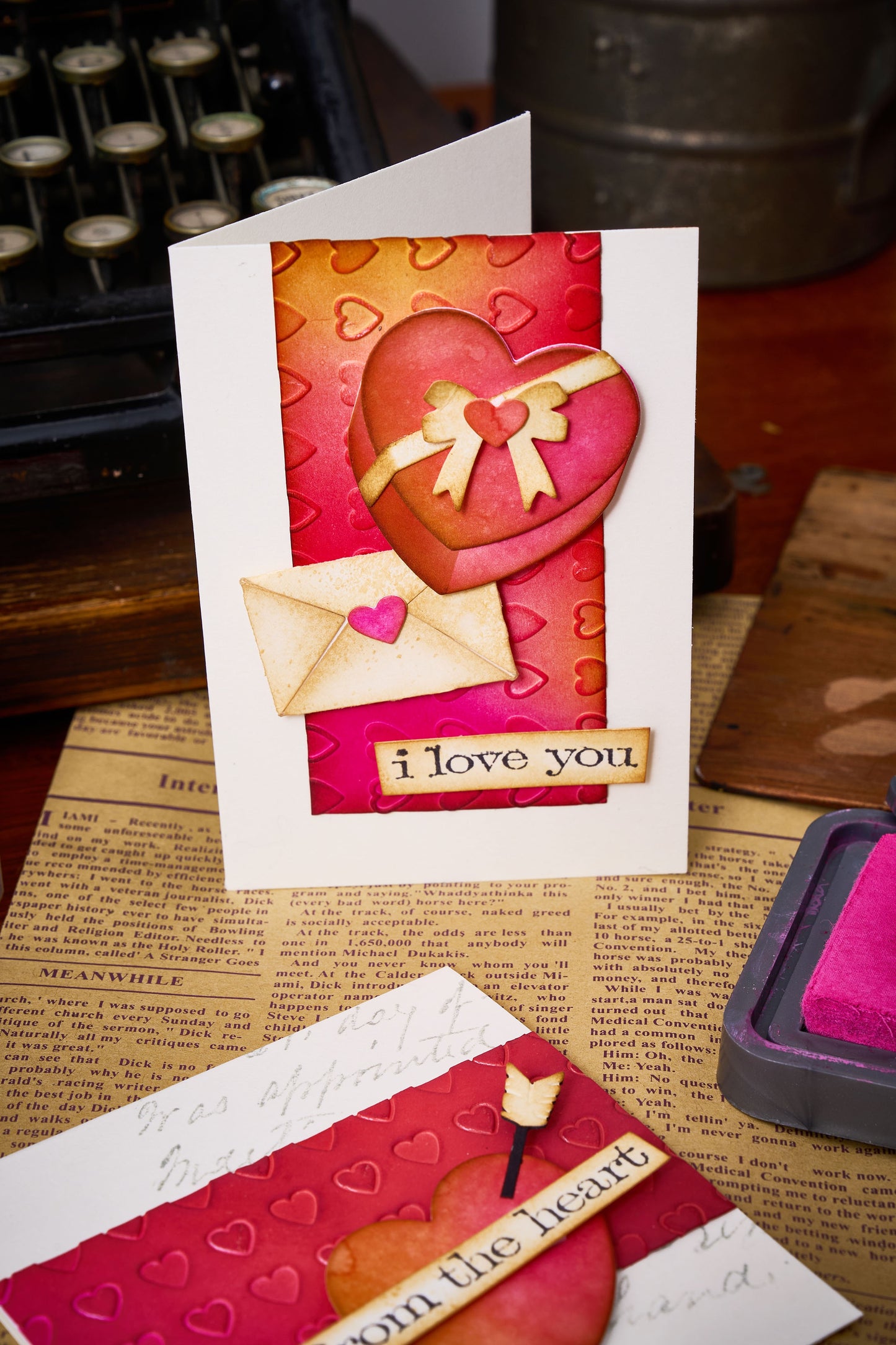 Sizzix Sidekick Texture Fades Embossing Folder By Tim Holtz -Valentines