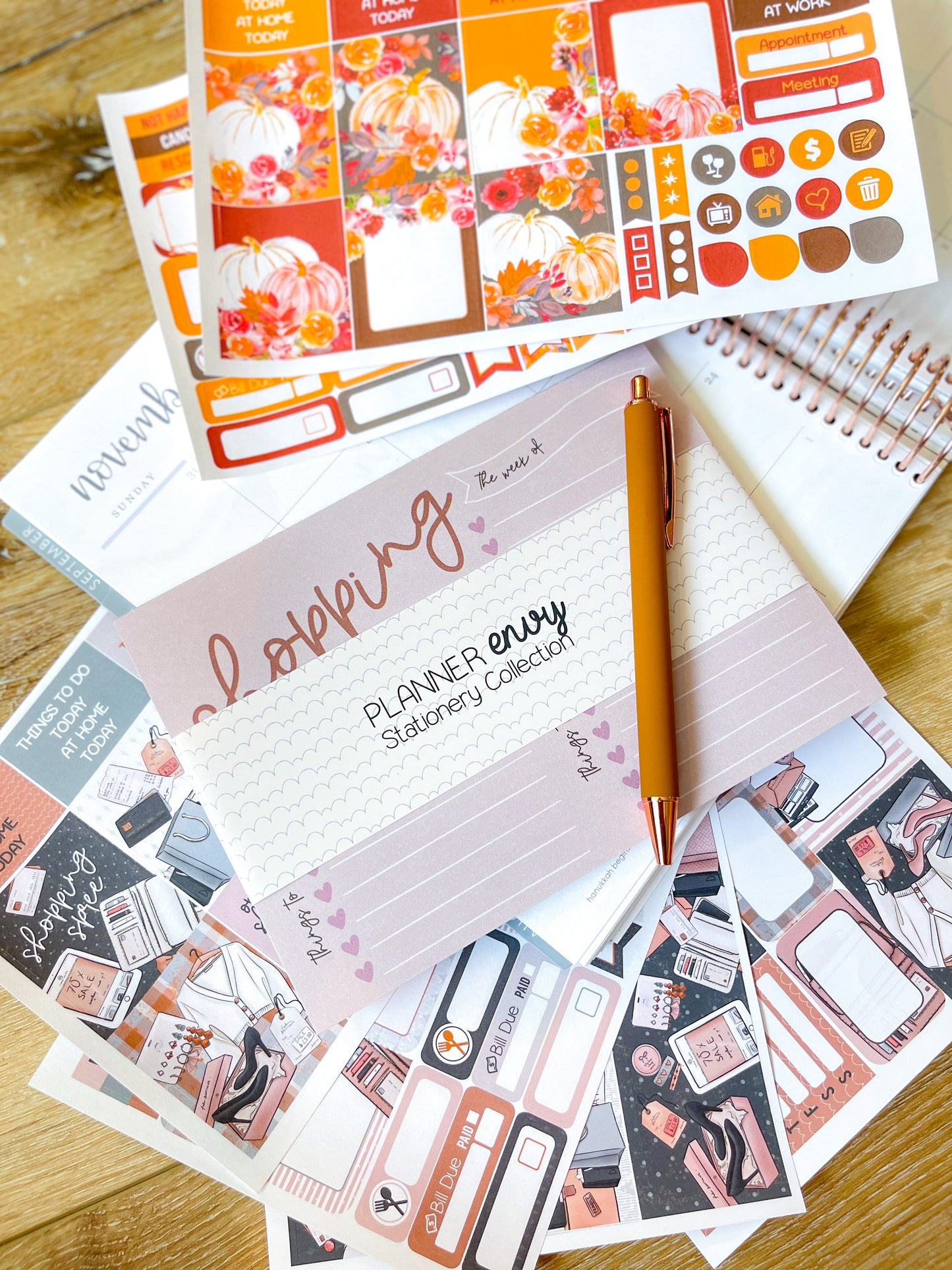Shopping List Notepad: Groceries, Online, Things to buy - 7x5 Inches (*Notepad Only*)